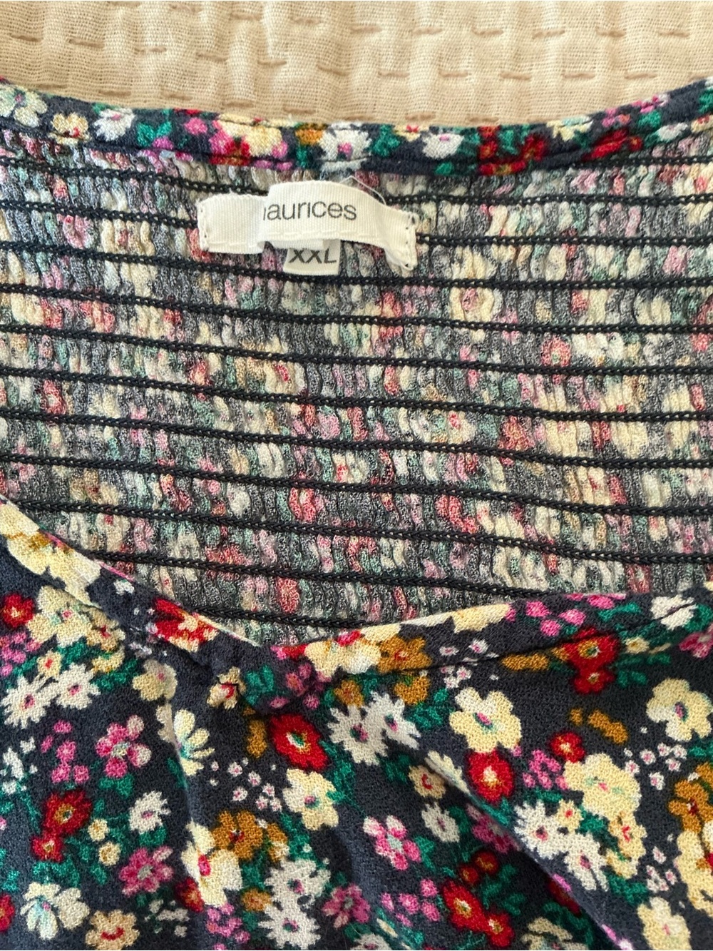 Maurices Navy Floral V‑Neck Sleeveless Tank - Picture 3 of 3